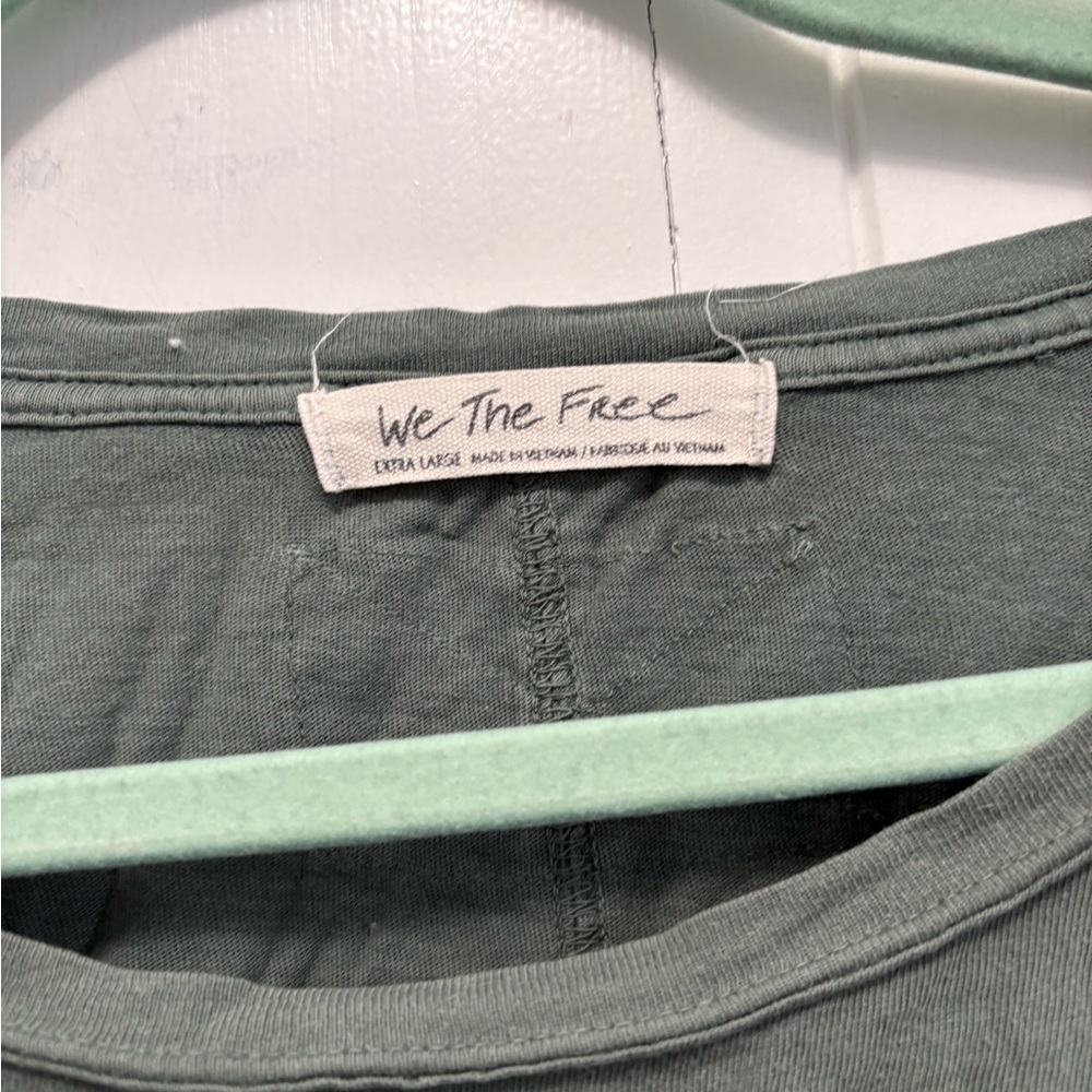 Free People Green Short Sleeve Tee - Picture 2 of 3